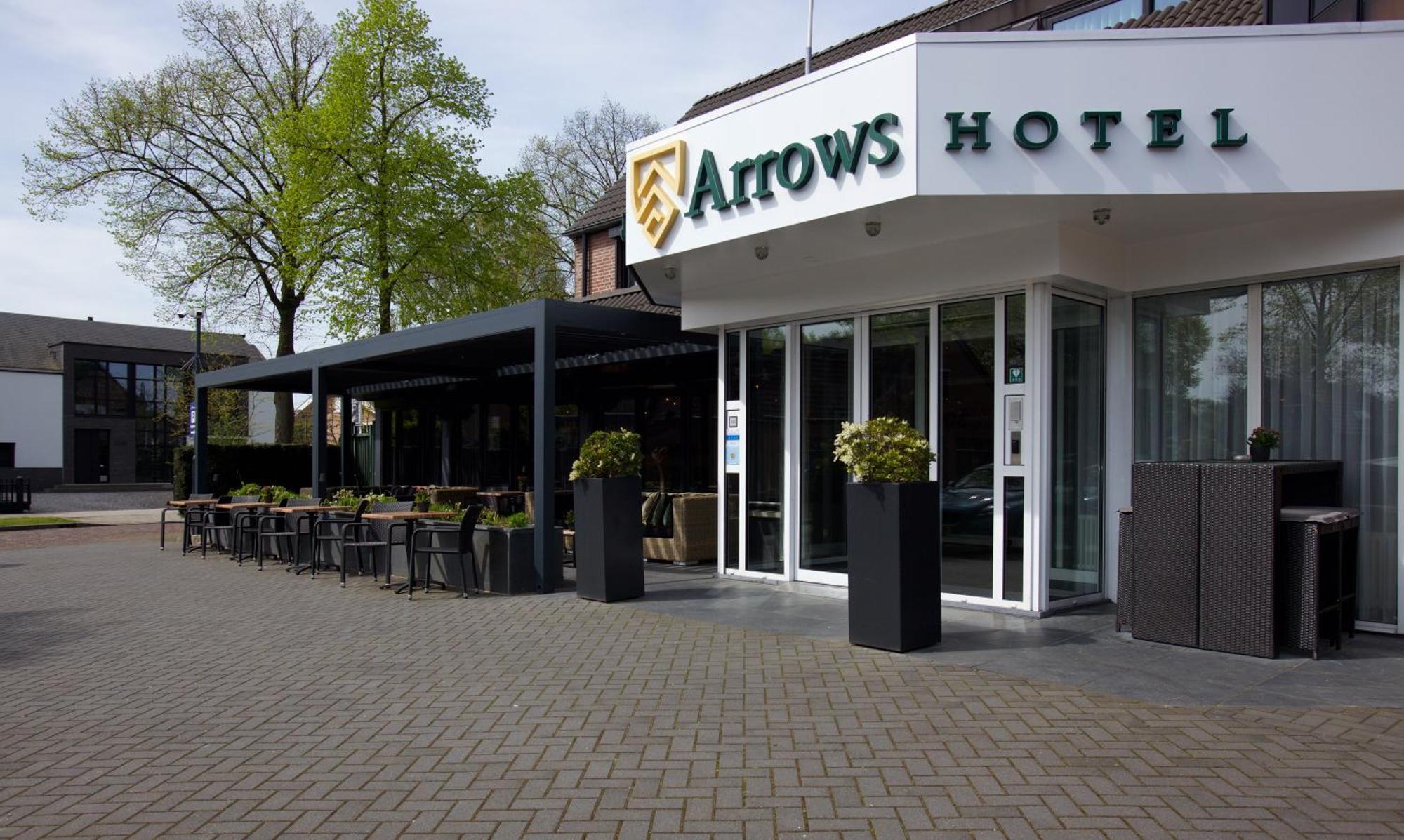 Hotel Arrows Уден Экстерьер фото